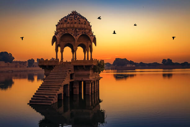 gadisar-lake-at-jaisalmer-rajast